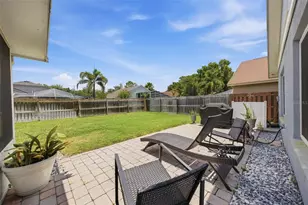 12327 Glenfield Ave, Tampa, FL 33626 - Photo 32