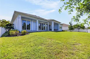 638 Manns Harbor Dr, Apollo Beach, FL 33572 - Photo 76