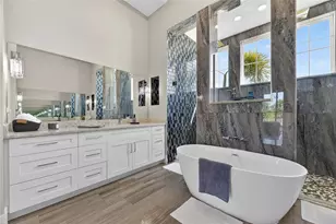 638 Manns Harbor Dr, Apollo Beach, FL 33572 - Photo 50