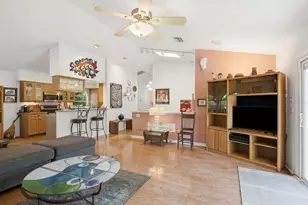 755 San Christopher Dr, Dunedin, FL 34698 - Photo 4
