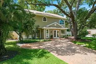 755 San Christopher Dr, Dunedin, FL 34698 - Photo 1