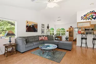 755 San Christopher Dr, Dunedin, FL 34698 - Photo 4