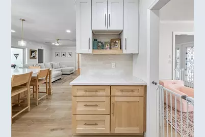 5853 Leeland Street S, Saint Petersburg, FL 33715 - Photo 12