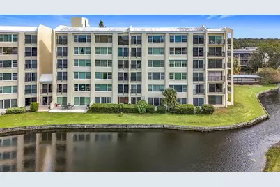 225 Country Club Drive #1404, Largo, FL 33771 - Photo 1