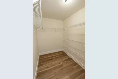 9501 Camden Hill Court, Tampa, FL 33615 - Photo 12