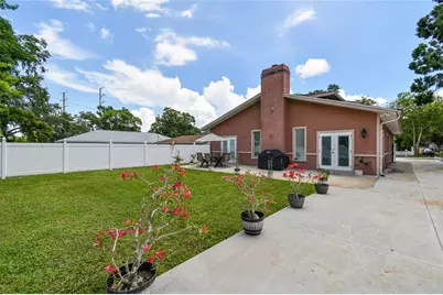 3225 71st Avenue N, Saint Petersburg, FL 33702 - Photo 44