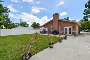 3225 71st Ave N, Saint Petersburg, FL 33702 - Photo 44
