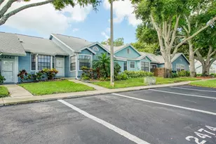 2478 Bentley Dr, Palm Harbor, FL 34684 - Photo 2