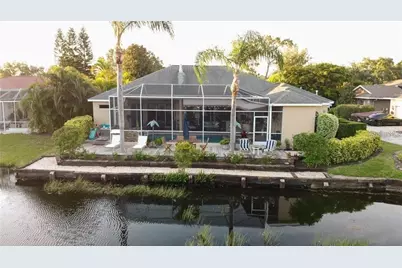 5125 Magnolia Pond Drive, Sarasota, FL 34233 - Photo 4