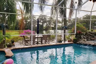 5125 Magnolia Pond Dr, Sarasota, FL 34233 - Photo 8