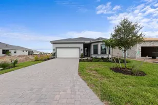 4821 Long Point Run, Lakewood Ranch, FL 34211 - Photo 2