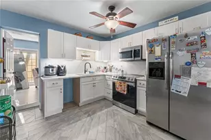 6205 65th St N, Pinellas Park, FL 33781 - Photo 10