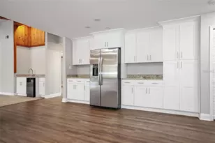 3297 Valemoor Dr, Palm Harbor, FL 34685 - Photo 8