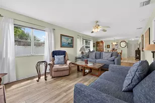 5357 81st St N, Saint Petersburg, FL 33709 - Photo 6