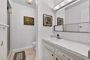 5357 81st St N, Saint Petersburg, FL 33709 - Photo 10
