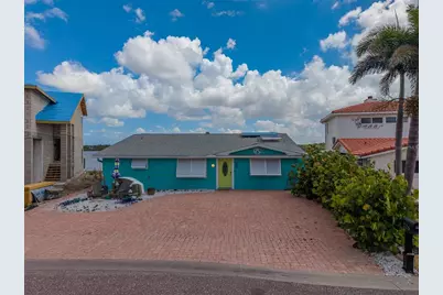 326 176th Avenue Circle, Redington Shores, FL 33708 - Photo 1