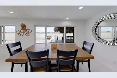 326 176th Avenue Circle, Redington Shores, FL 33708 - Photo 16