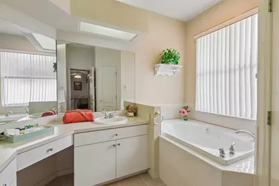 15454 Saratoga Drive, Brooksville, FL 34604 - Photo 20