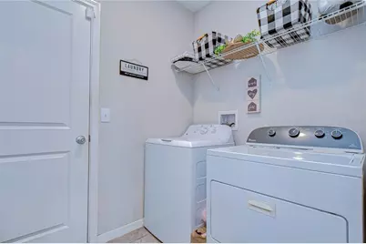 4321 Globe Thistle Drive, Tampa, FL 33619 - Photo 10