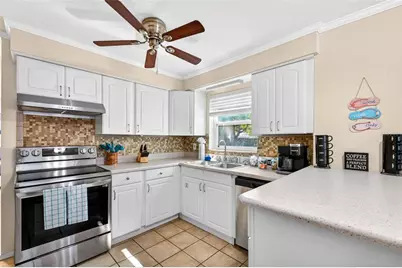 2220 Lauren Drive, Largo, FL 33774 - Photo 22