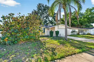2220 Lauren Dr, Largo, FL 33774 - Photo 4