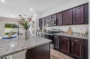 1261 Anchor Bend Dr, Ruskin, FL 33570 - Photo 8