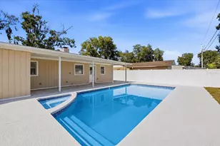 4624 Wisteria Dr, Zephyrhills, FL 33542 - Photo 24
