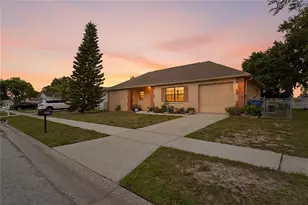 1238 Fuchsia Dr, Holiday, FL 34691 - Photo 2