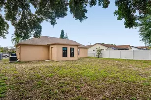 1238 Fuchsia Dr, Holiday, FL 34691 - Photo 4