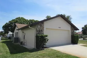 7206 Dorchester Ct, Hudson, FL 34667 - Photo 4