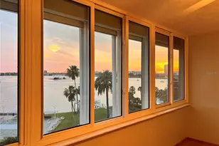 1868 Shore Dr S, South Pasadena, FL 33707 - Photo 2