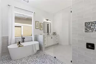 8309 Old Town Dr, Tampa, FL 33647 - Photo 34