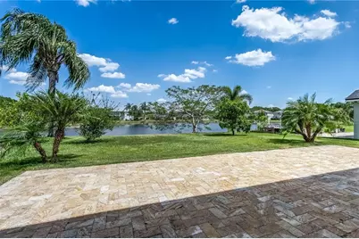8518 Tidal Bay Lane, Tampa, FL 33635 - Photo 14
