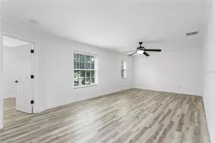 8518 Tidal Bay Ln, Tampa, FL 33635 - Photo 32
