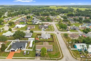 38912 Carr Dr, Zephyrhills, FL 33540 - Photo 60