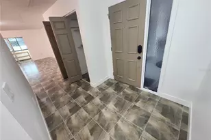 1513 16th Cir SE, Largo, FL 33771 - Photo 4