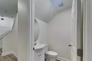 501 100th Ave N, Saint Petersburg, FL 33702 - Photo 28