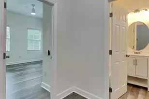 501 100th Ave N, Saint Petersburg, FL 33702 - Photo 36