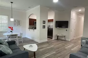 501 100th Ave N, Saint Petersburg, FL 33702 - Photo 8