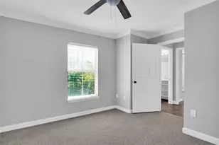 18245 Bridle Club Dr, Tampa, FL 33647 - Photo 24