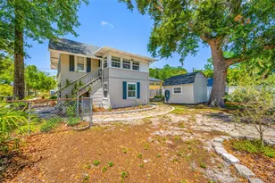 2415 11th St N, Saint Petersburg, FL 33704 - Photo 6