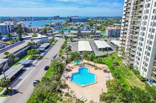 400 Island Way, Clearwater Beach, FL 33767 - Photo 40