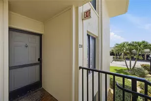 6322 Palma Del Mar Blvd S, Saint Petersburg, FL 33715 - Photo 2