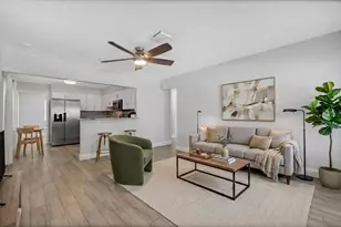 2019 42nd St S, Saint Petersburg, FL 33711 - Photo 10