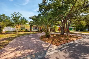 230 43rd Ave NE, Saint Petersburg, FL 33703 - Photo 32