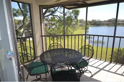 336 Woodlake Wynde, Oldsmar, FL 34677 - Photo 10