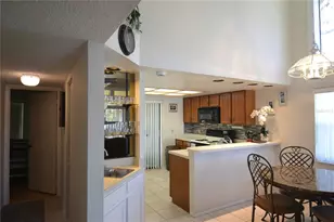 336 Woodlake Wynde, Oldsmar, FL 34677 - Photo 2
