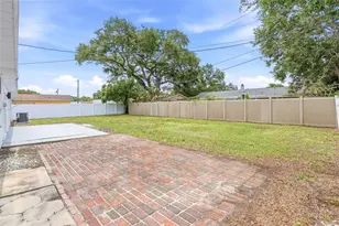 6470 26th Ave N, Saint Petersburg, FL 33710 - Photo 26