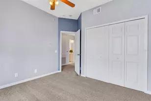 8198 Eagles Park Dr, Saint Petersburg, FL 33709 - Photo 42