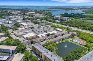 8198 Eagles Park Dr, Saint Petersburg, FL 33709 - Photo 2